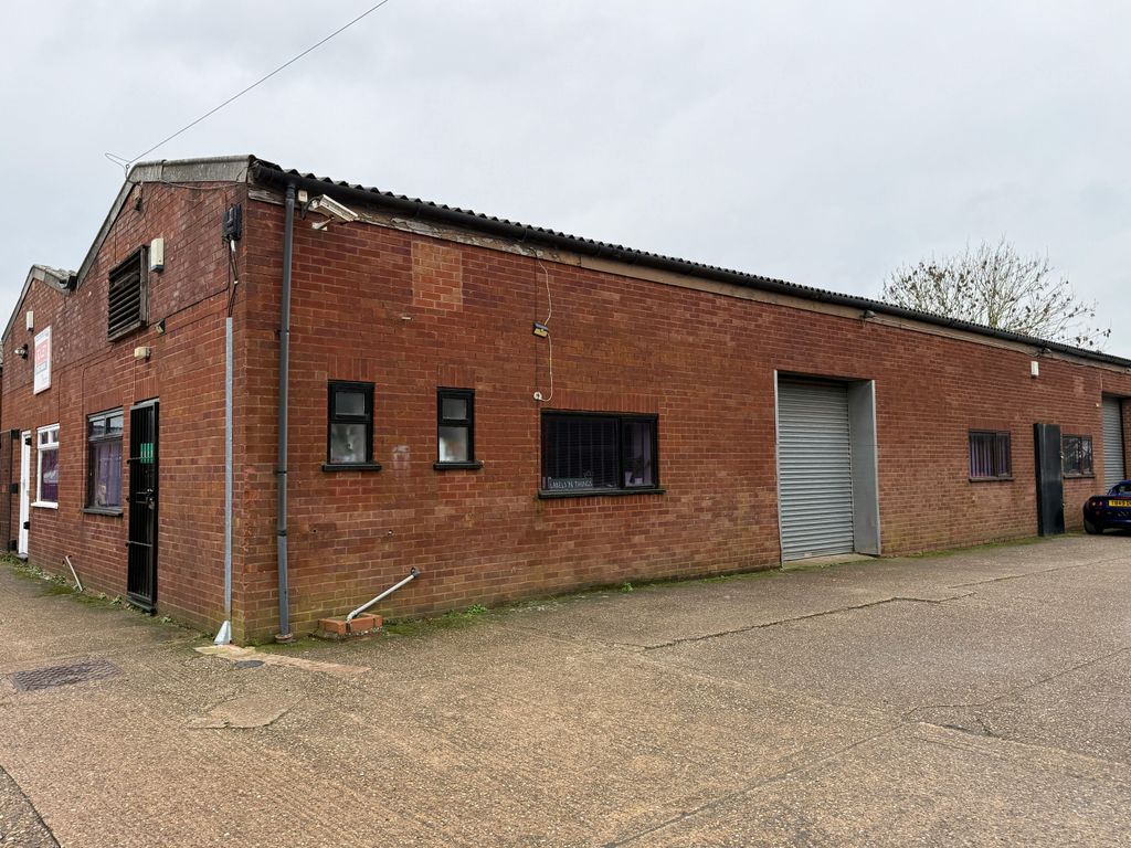 Property photo 2 of 7 Img_1363.Jpg