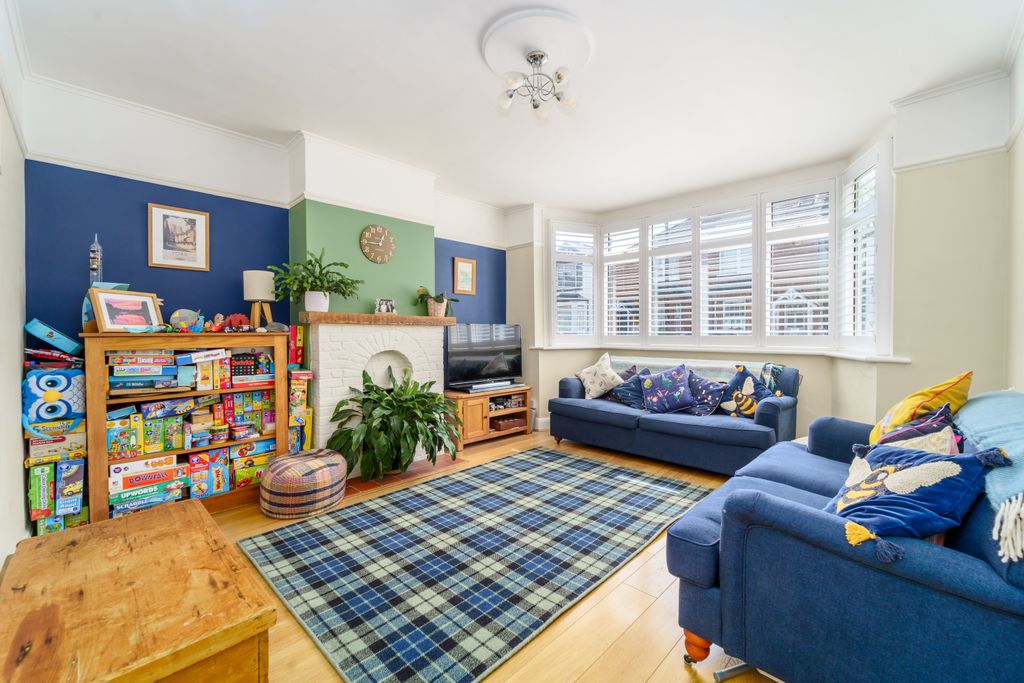Property photo 3 of 14