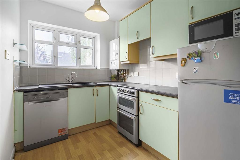 Property photo 2 of 5
