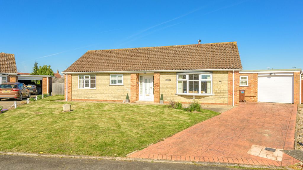 Property photo 1 of 20