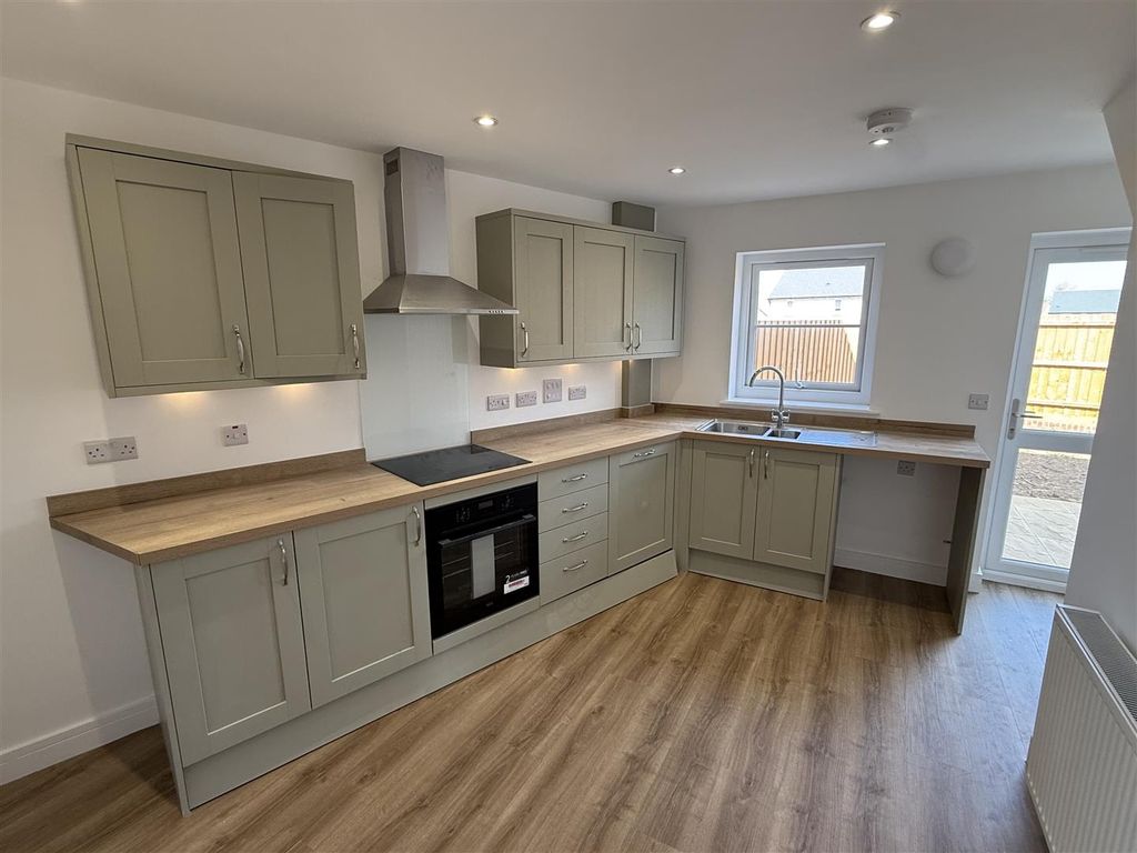 Property photo 3 of 12 Plot 307 Kitchen.Jpeg