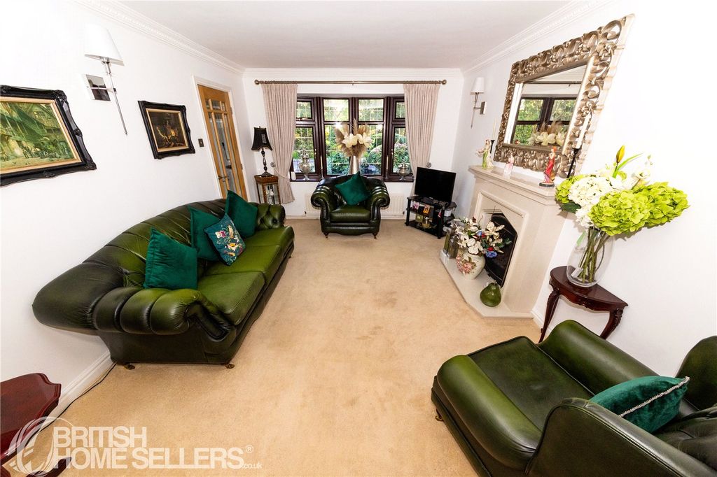 Property photo 3 of 44 Picture No. 79