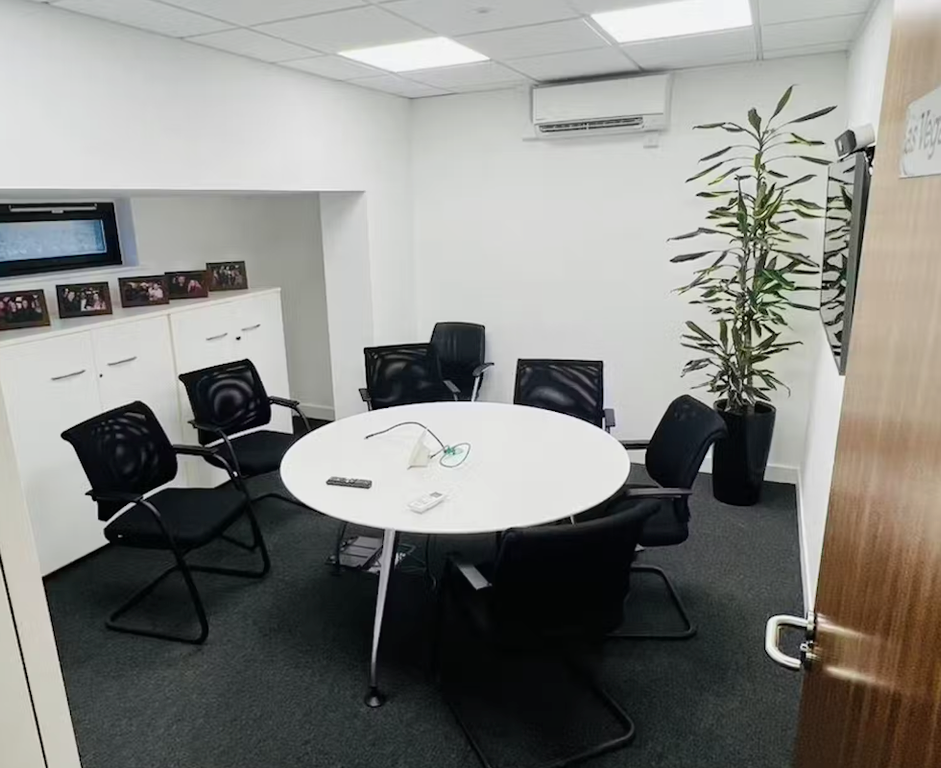 Property photo 2 of 7 Photo 1