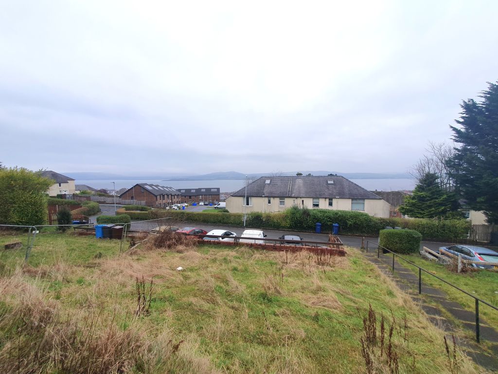 Property photo 3 of 3 4