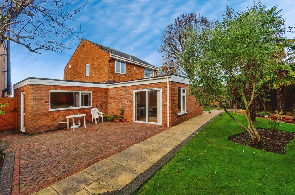 Property photo 1 of 19 Rear Aspect