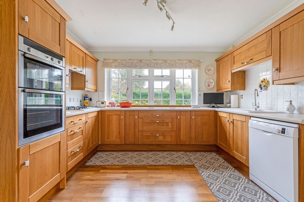 Additional image 5 of 5 bed detached house for saleForest Road, Liss GU33