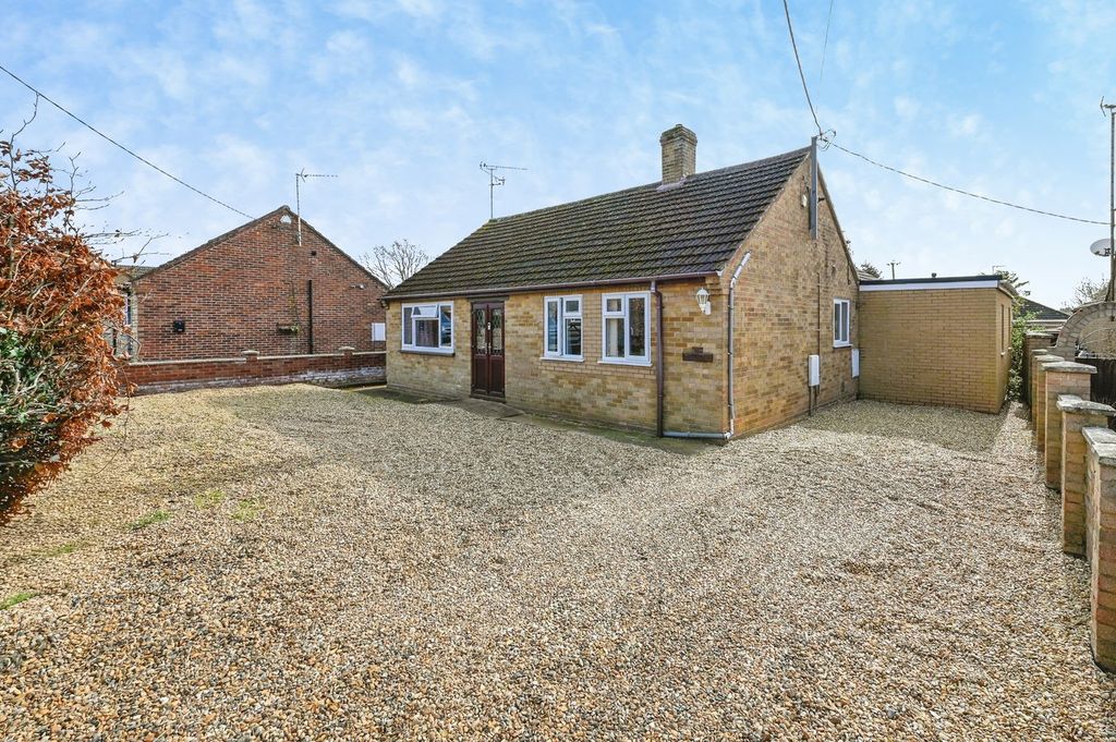 Property photo 1 of 20