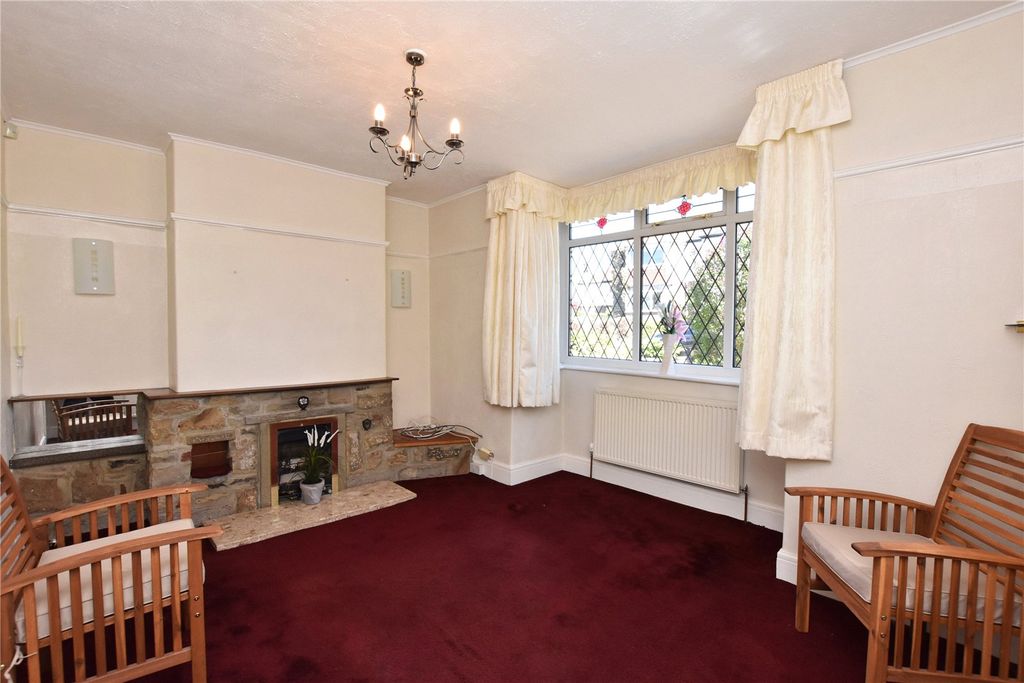 Property photo 2 of 21 Picture No. 06