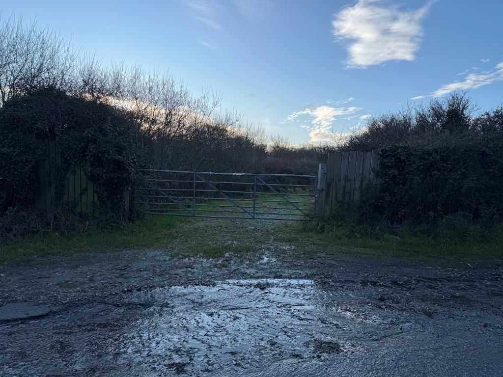 Property photo 3 of 4 Access Gate