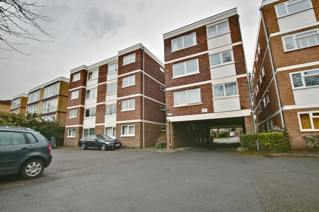 Property photo 1 of 9 2230240