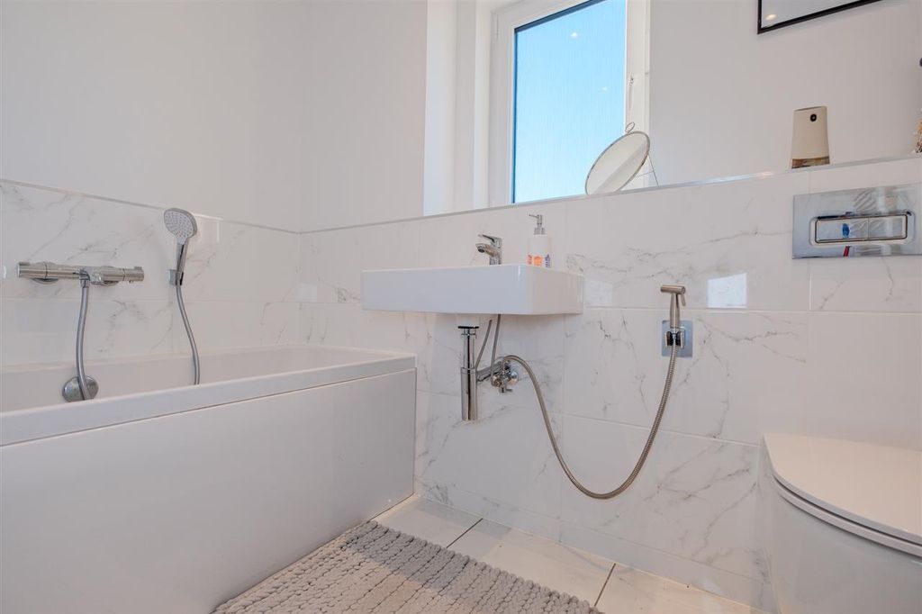 Additional image 26 of 4 bed detached house for saleGoldsmith Avenue, Hamilton ML3