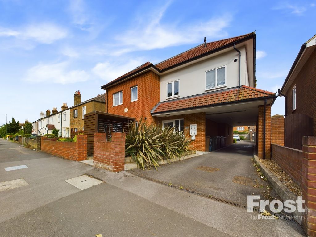 Property photo 1 of 10 Picture No. 11