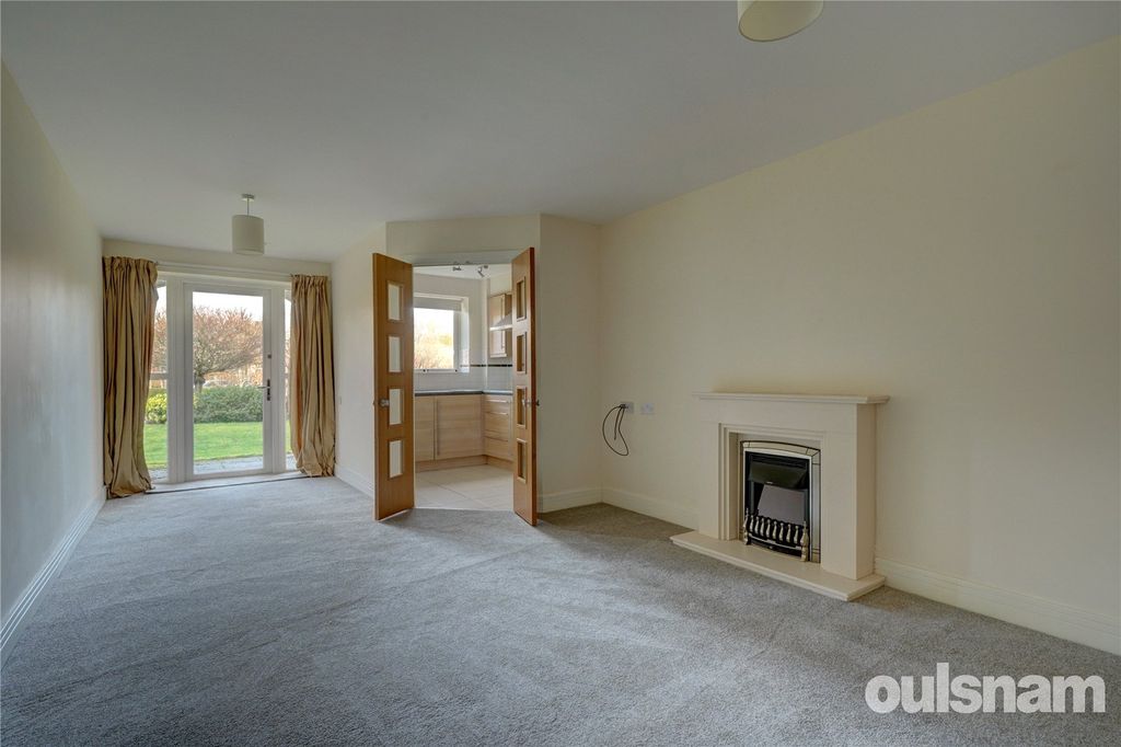 Property photo 3 of 28 Picture No. 11