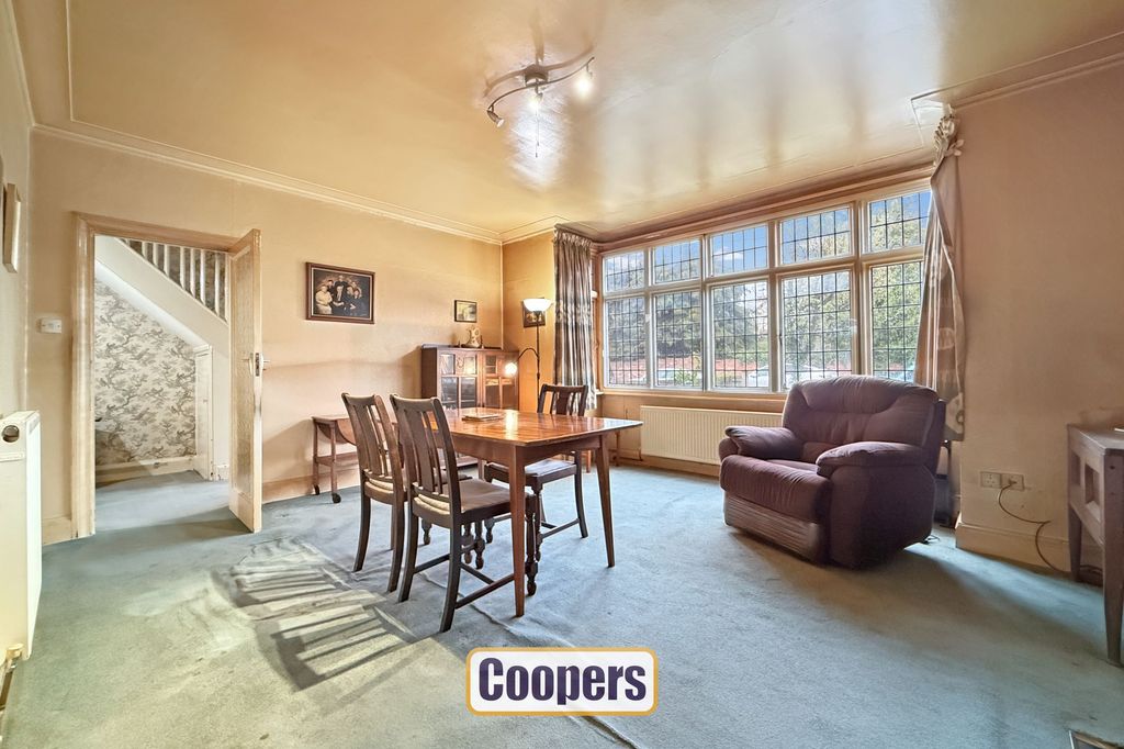 Property photo 3 of 22 Dining Room