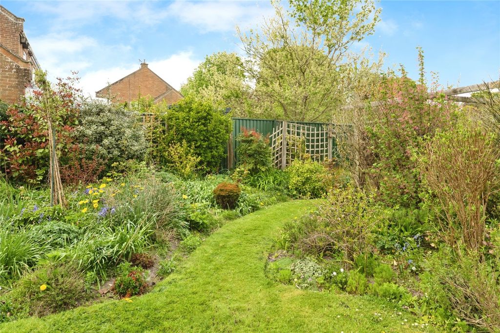 Property photo 2 of 30 Picture No. 20