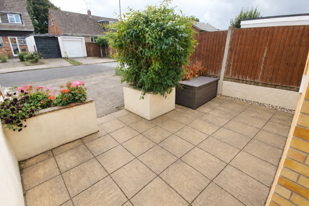 Property photo 2 of 17