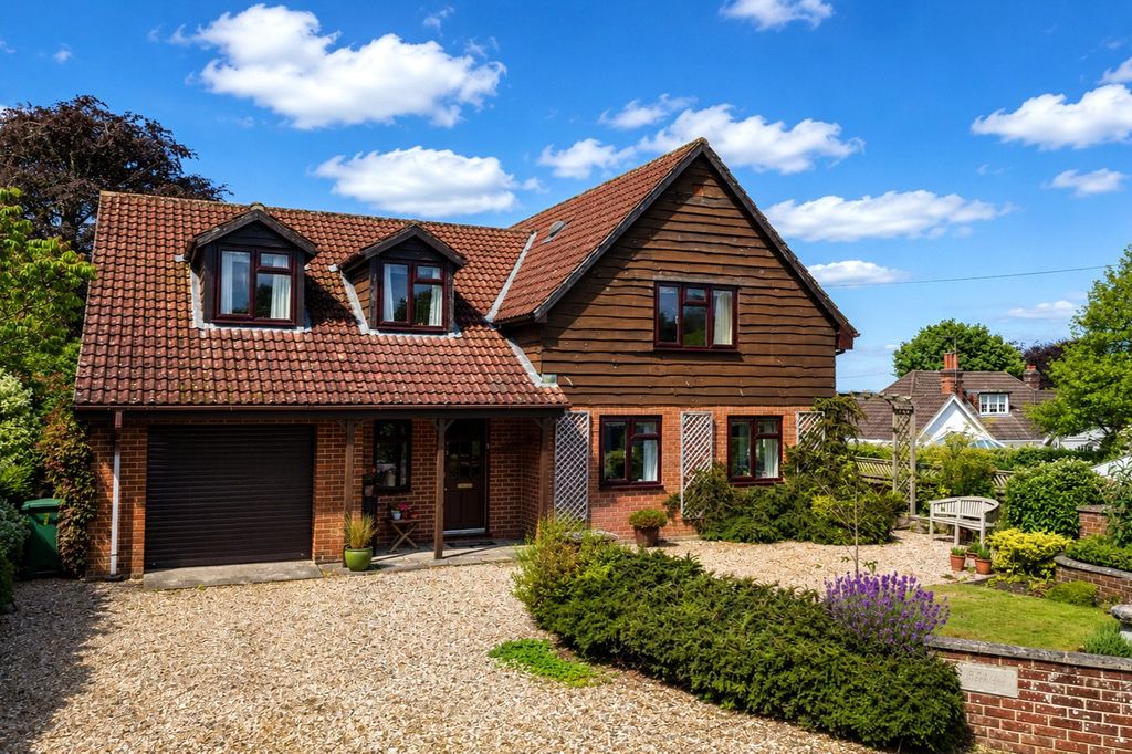 Property photo 1 of 29 Picture No. 34