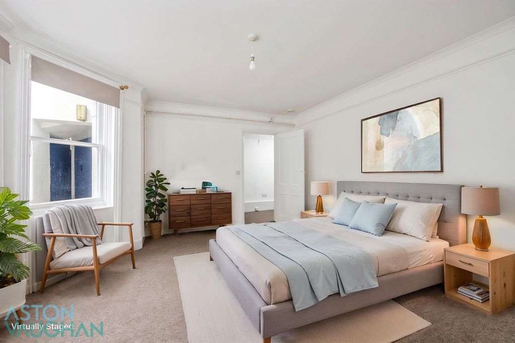 Property photo 1 of 13 5298990