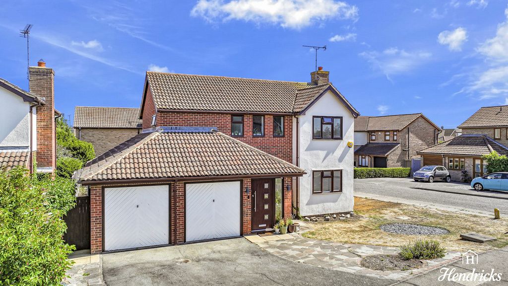Property photo 1 of 34