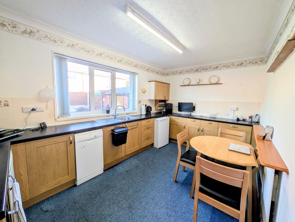Property photo 3 of 10 Picture No. 04