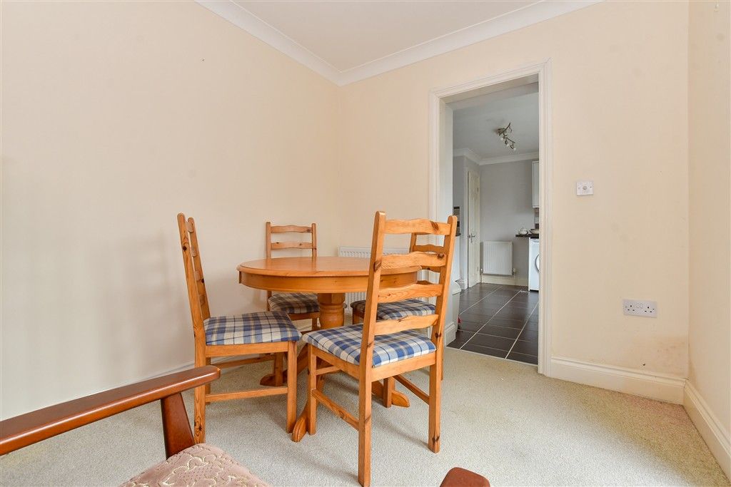 Property photo 3 of 15 Dining Area