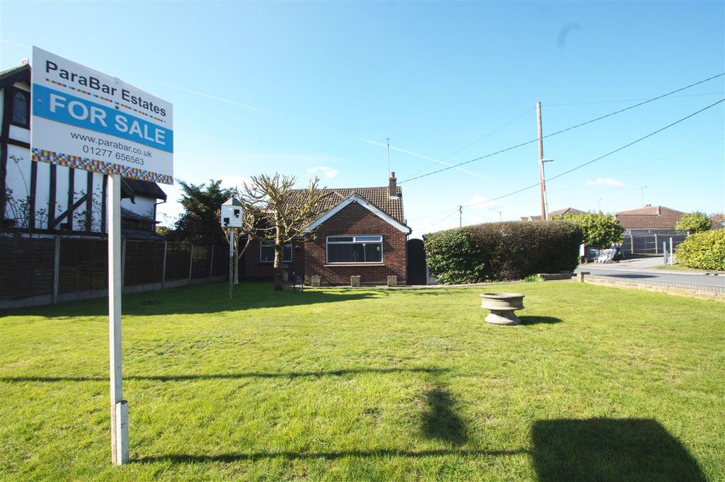 Property photo 1 of 17 Front3.Jpg