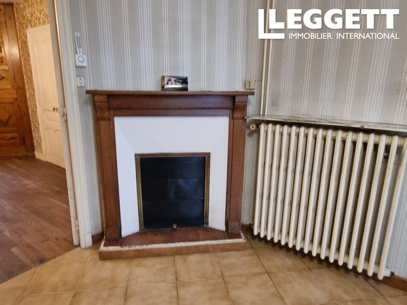 Property photo 3 of 10