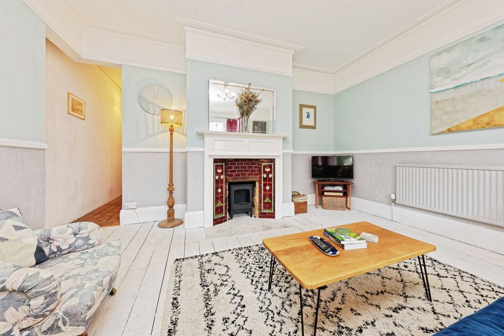 Property photo 2 of 20 Img_8998_Rw