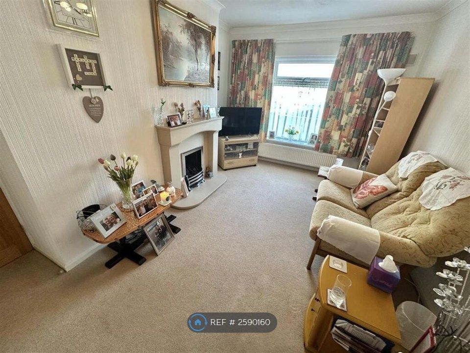Property photo 3 of 13