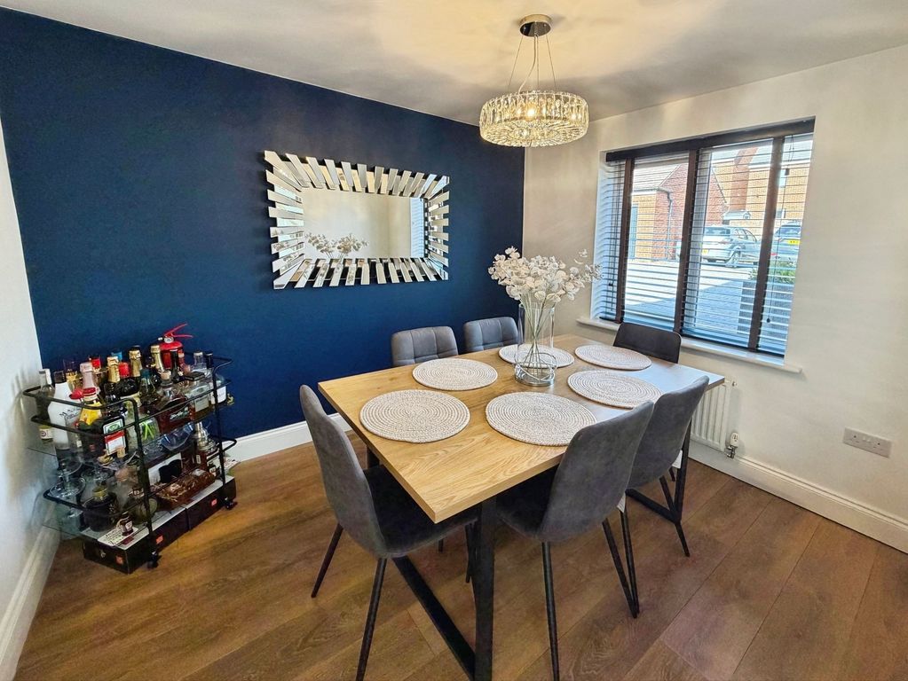 Property photo 3 of 23 Dining Room