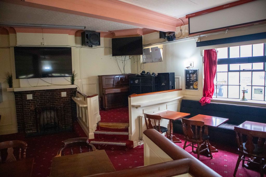 Property photo 3 of 11