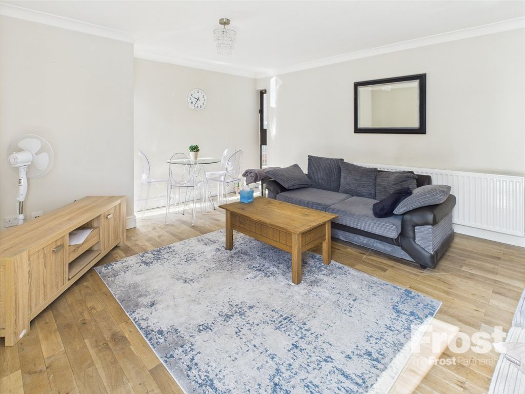 Property photo 3 of 13 Picture No. 26