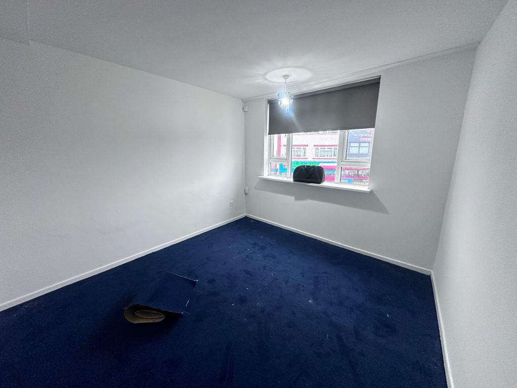 Property photo 1 of 3