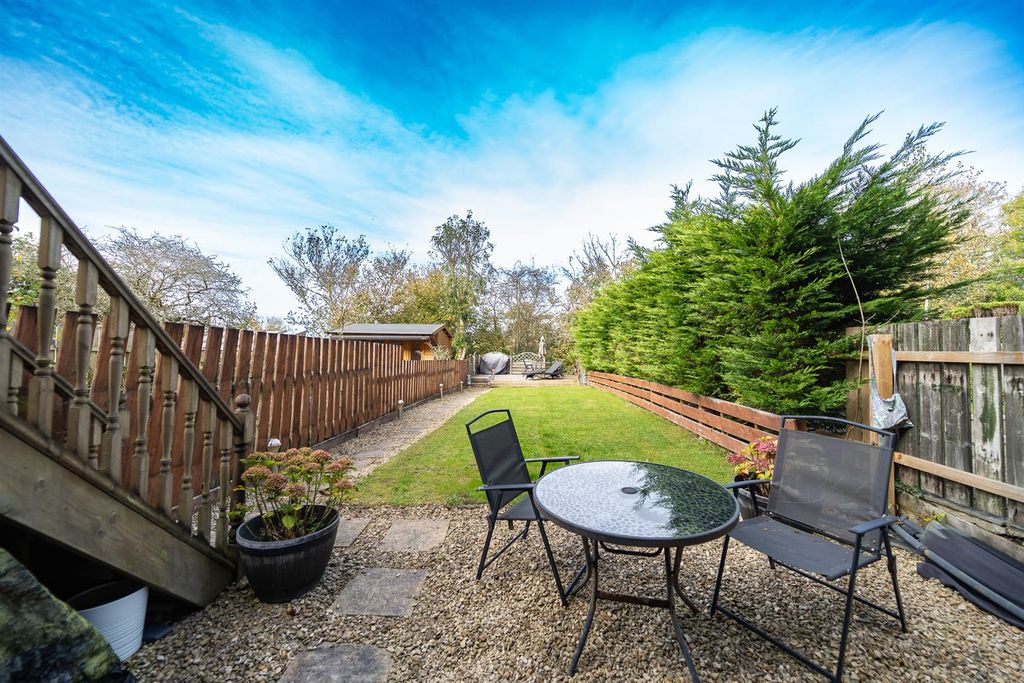 Property photo 3 of 25 Photo 2-479.Jpg