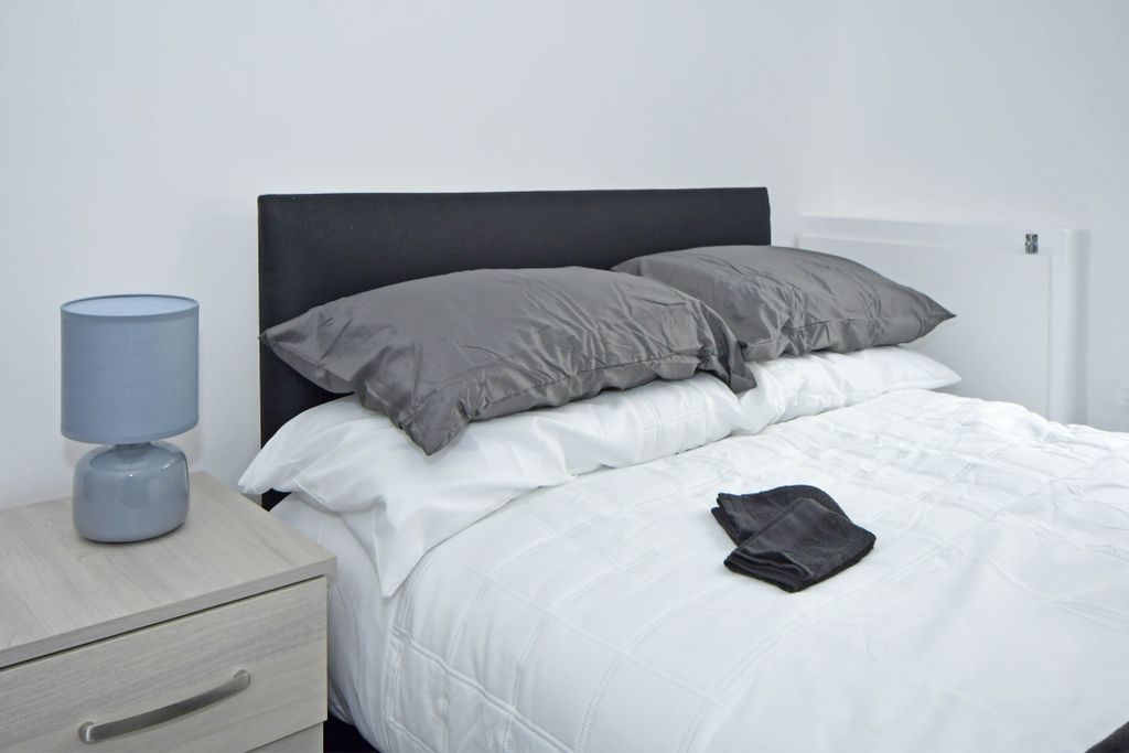 Property photo 3 of 16 Double Room
