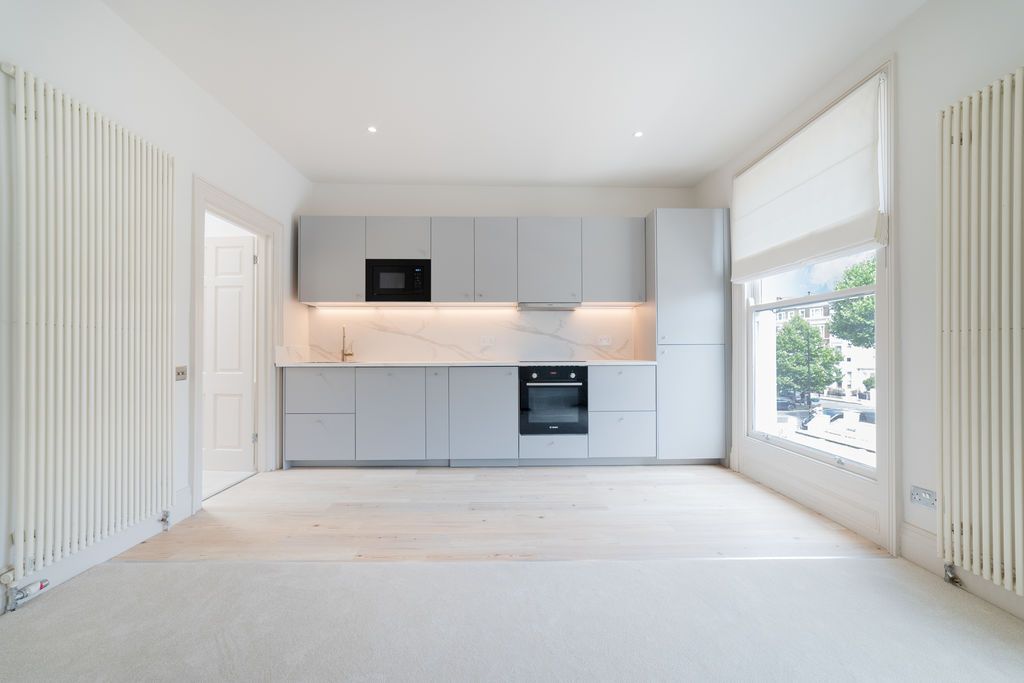Property photo 2 of 10 Photo 22