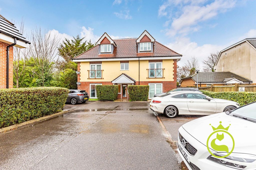 Property photo 1 of 19