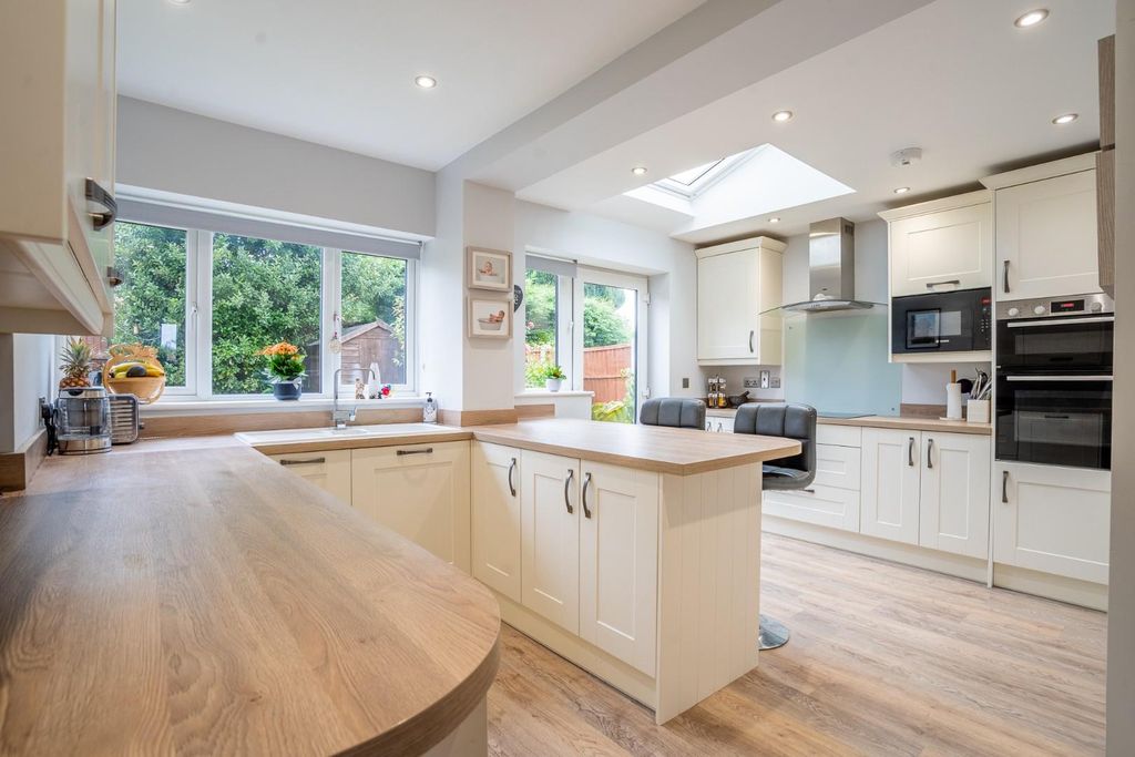 Property photo 2 of 15 Ca-1.Jpg