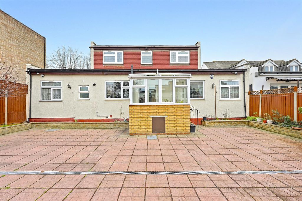 Property photo 2 of 26 02.Jpg