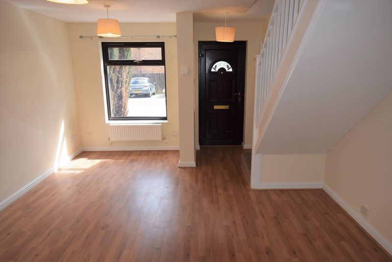 Property photo 3 of 9 Photo 3