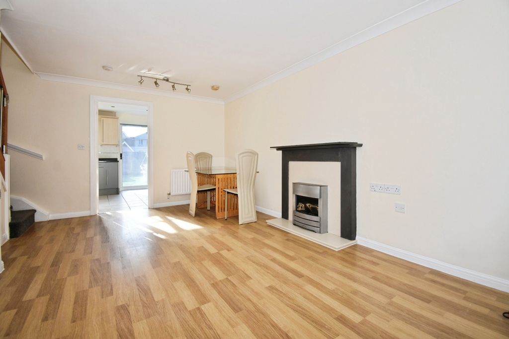 Property photo 2 of 14 Living Room