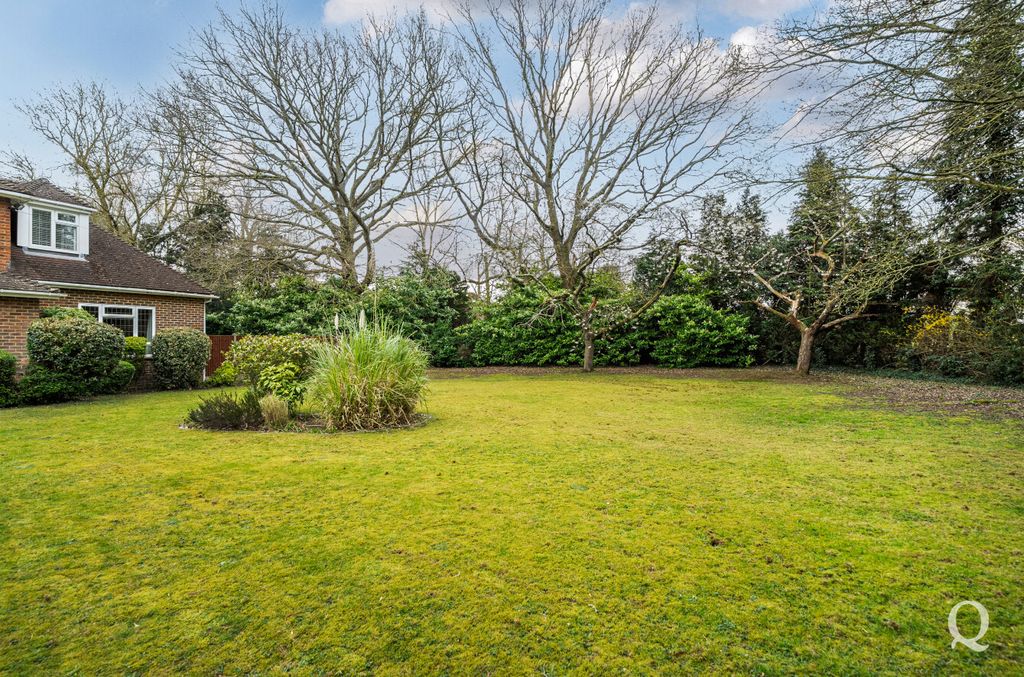 Property photo 2 of 50 8Ad25151-Fd58-463...