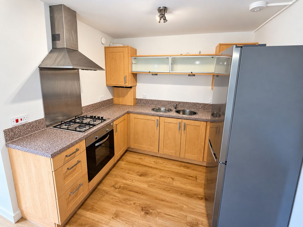 Property photo 3 of 9