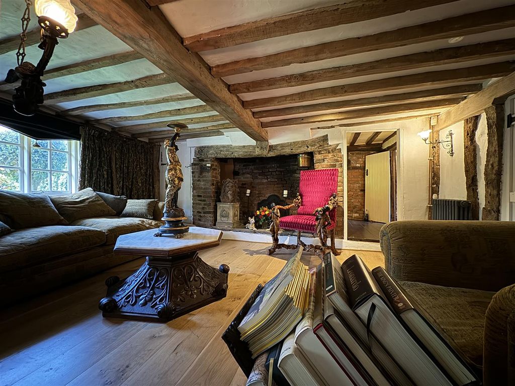 Property photo 2 of 64