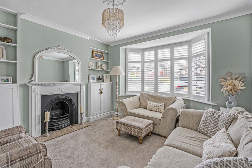 Property photo 2 of 21 Front Reception Room