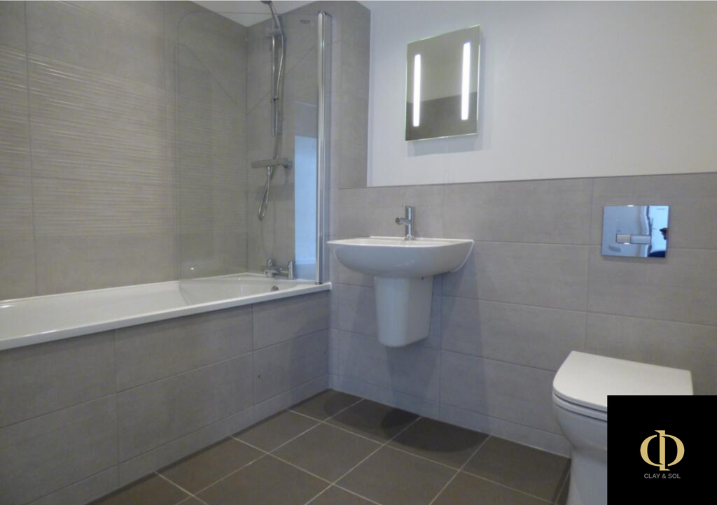 Property photo 3 of 4