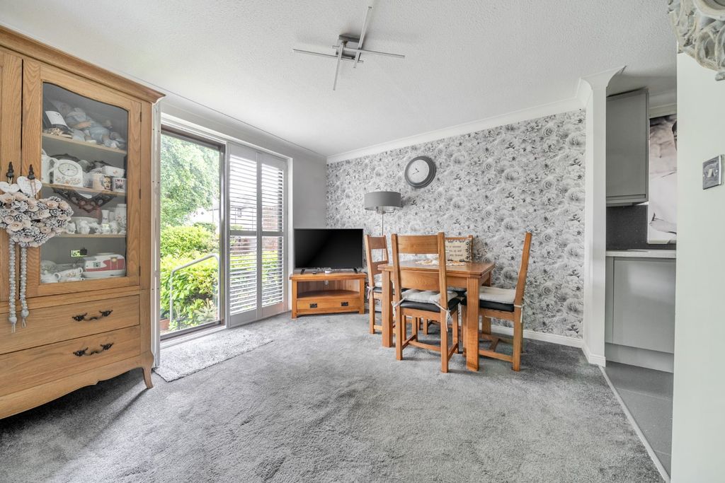 Property photo 3 of 12 Picture No. 09