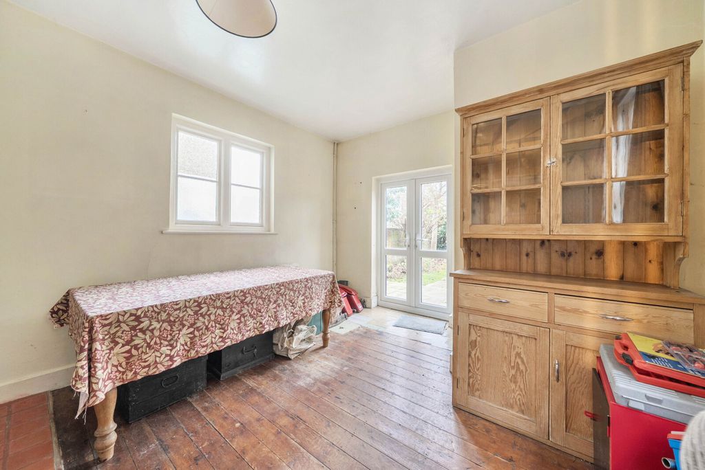 Property photo 3 of 15 Dining Room