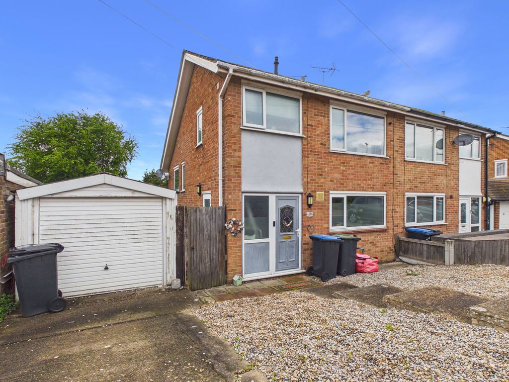 Property photo 3 of 12