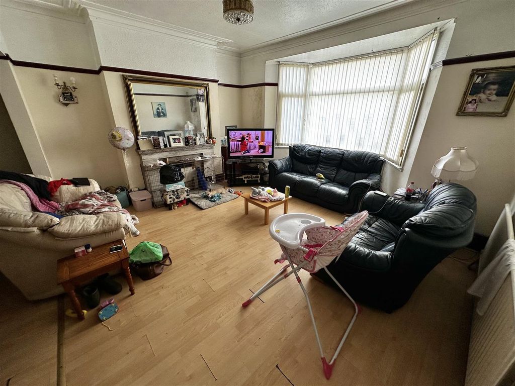 Property photo 2 of 19 Image00002.Jpeg